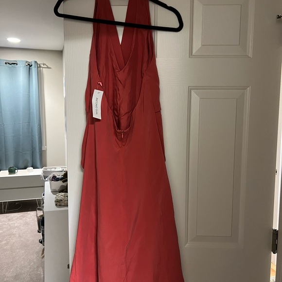 Antonio Gual Cocktail Dress; midi, deep-v, drop-back halter dress 100% Silk - Picture 3 of 6